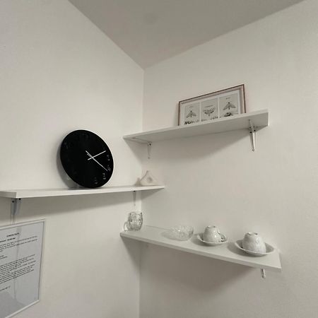 Room 1 Km From Center Bratislava Exterior foto